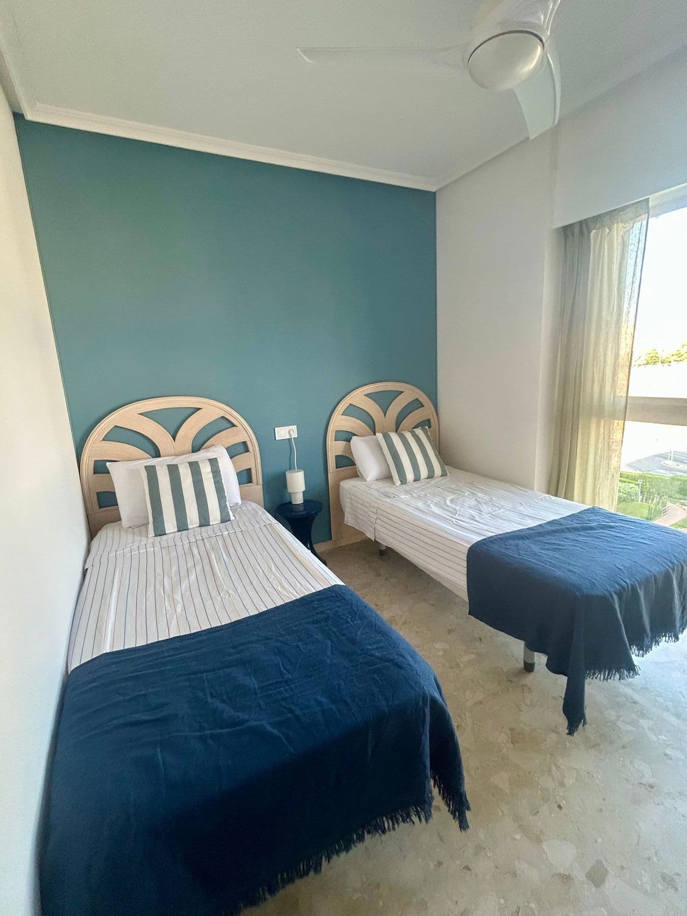 Bedroom 3 with two single beds