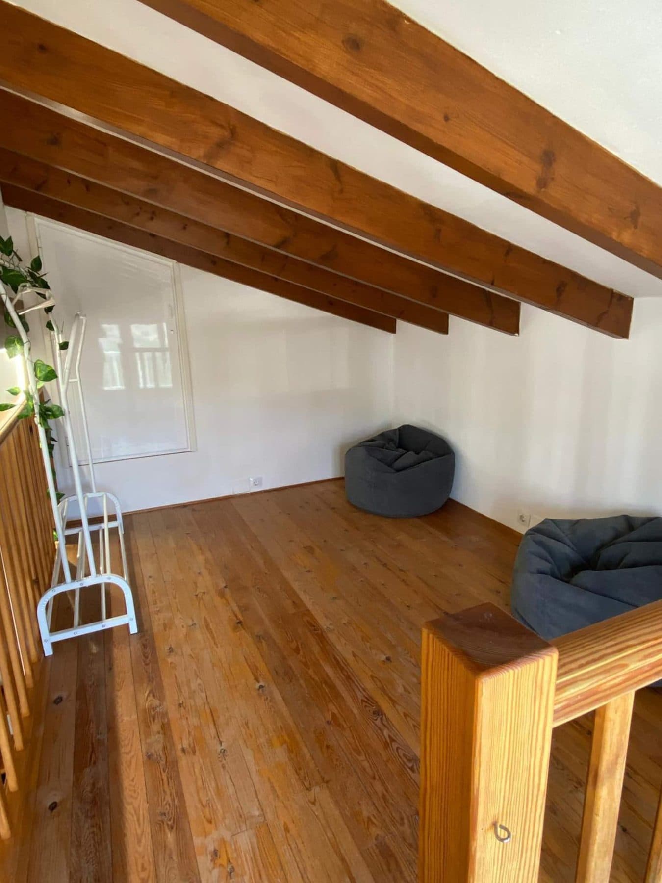 Mezzanine with two single beds